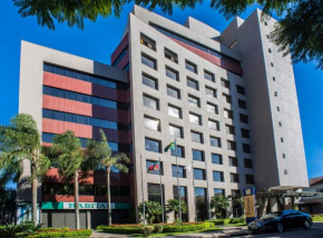 Отель Tri Hotel Executive Caxias  Кашиас-Ду-Сул